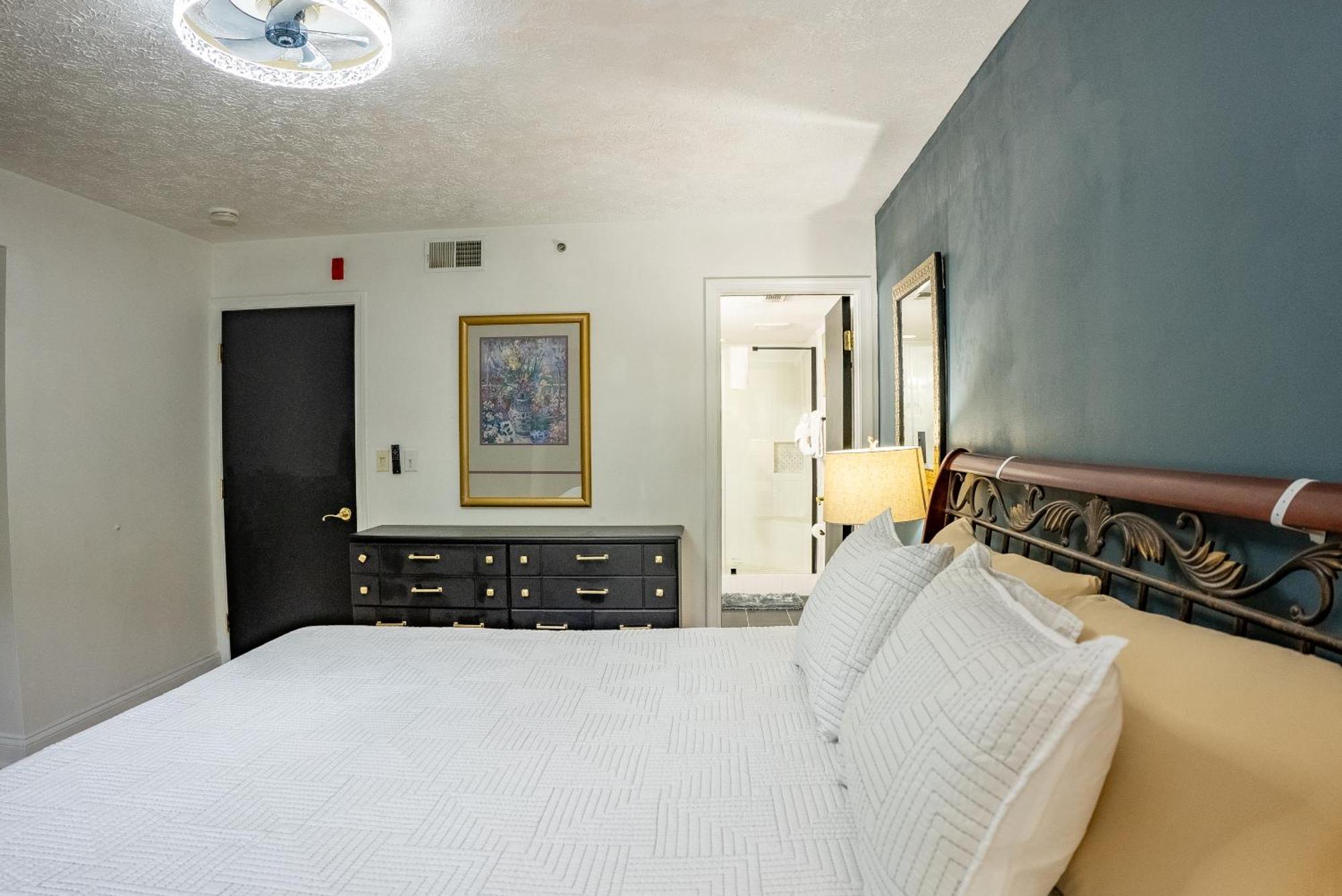Luxurious Condo, Pool, Fireplace, Hiking Gatlinburg Luaran gambar