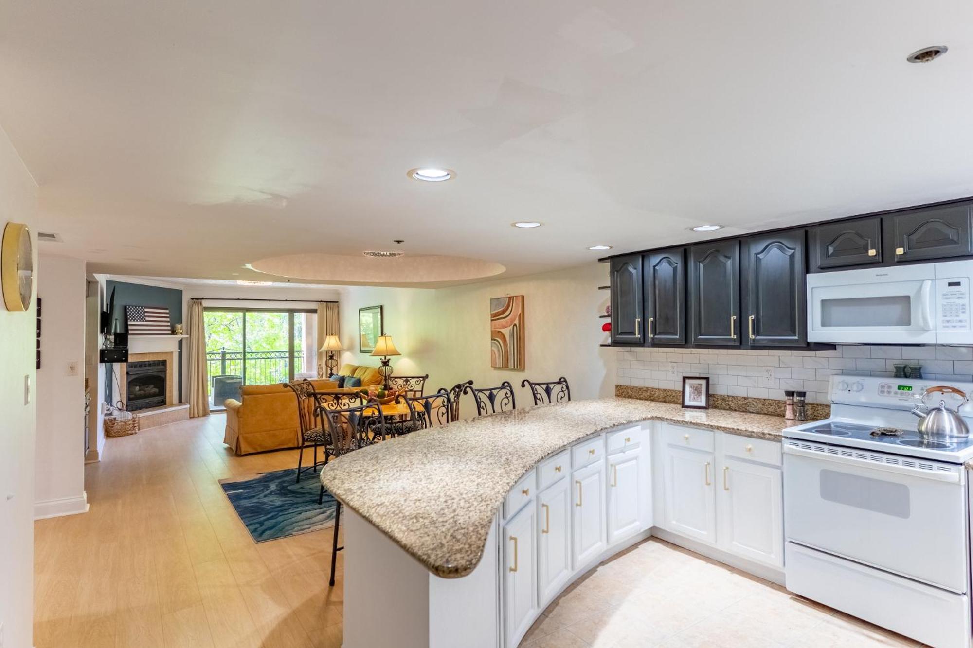 Luxurious Condo, Pool, Fireplace, Hiking Gatlinburg Luaran gambar